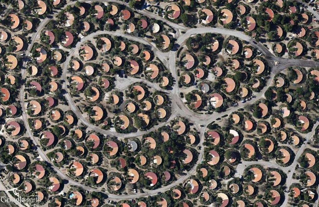 Maison Ronde Atypique Et Unique Torreilles Εξωτερικό φωτογραφία